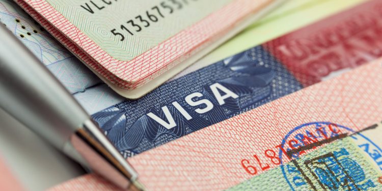 How to Get a Golden Visa to Move to Spain
