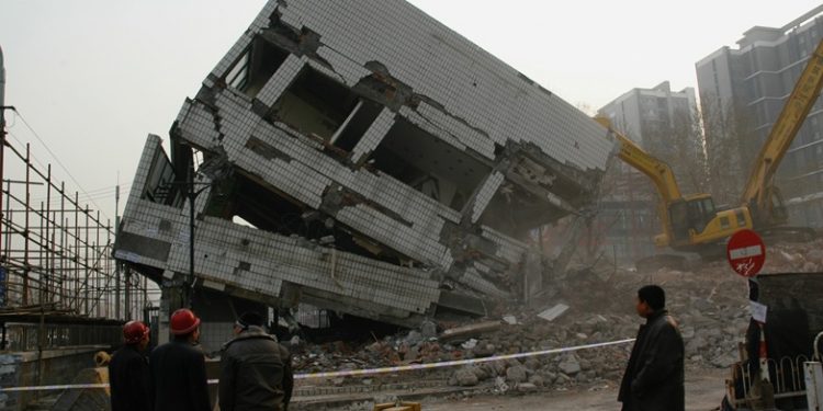 The Three Most Essential Benefits of Hiring a Demolition Contractor for Your Project