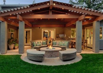 8 ways to Spruce Up Your Outdoor Patio
