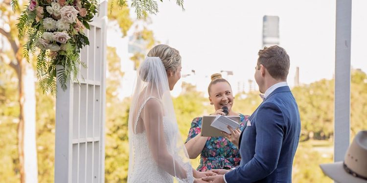 Guidelines for Selecting the Best Marriage Celebrant Services