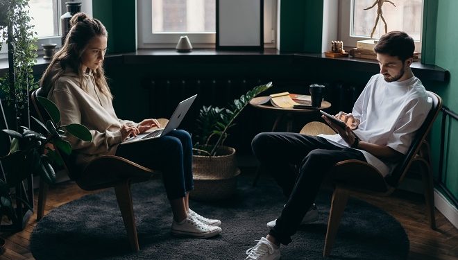 How to Balance Wellness and Productivity While Working From Home