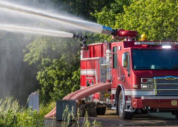 The Main Features of a Fire Truck to Respond Quickly