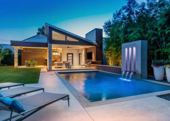 9 Heavenly Poolside Design Ideas to Inspire Your Next Renovation