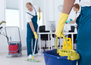 Professional office cleaning: advantages and features