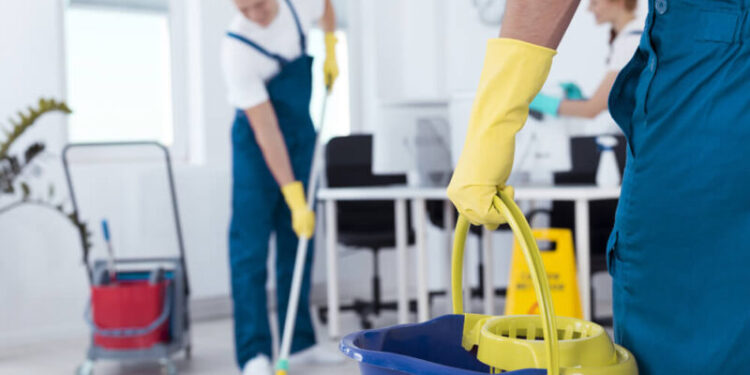 Professional office cleaning: advantages and features