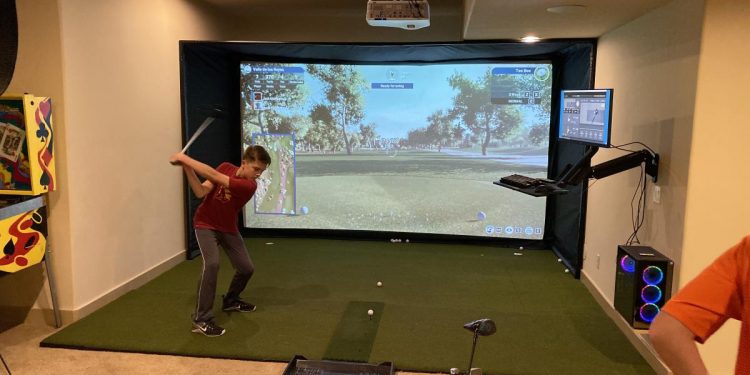 Transforming Your Basement into the Ultimate Indoor Golf Room