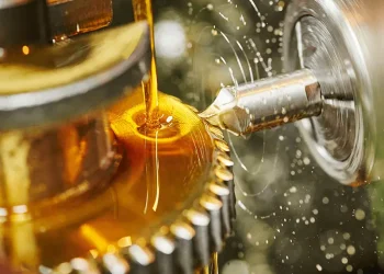 How to Choose the Best Penetrating Lubricant for Heavy Machinery