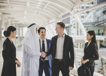Step-by-Step Guide to Starting a Business in the UAE